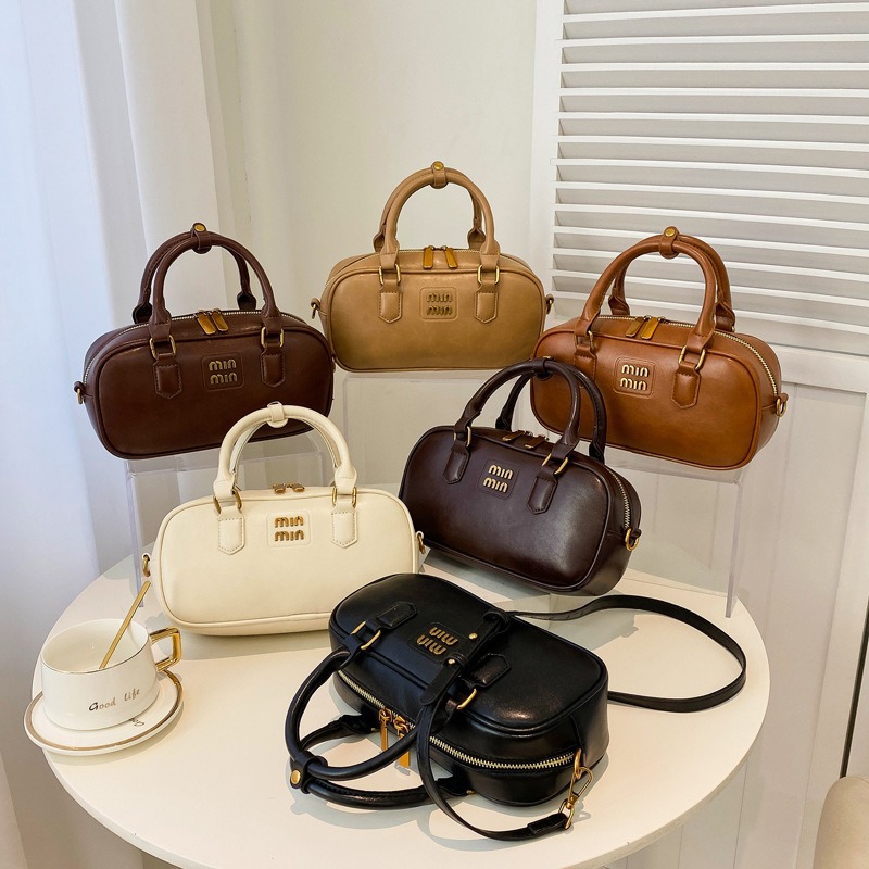 Luxury Bags Valentino - Sac de Bowling portatif à la