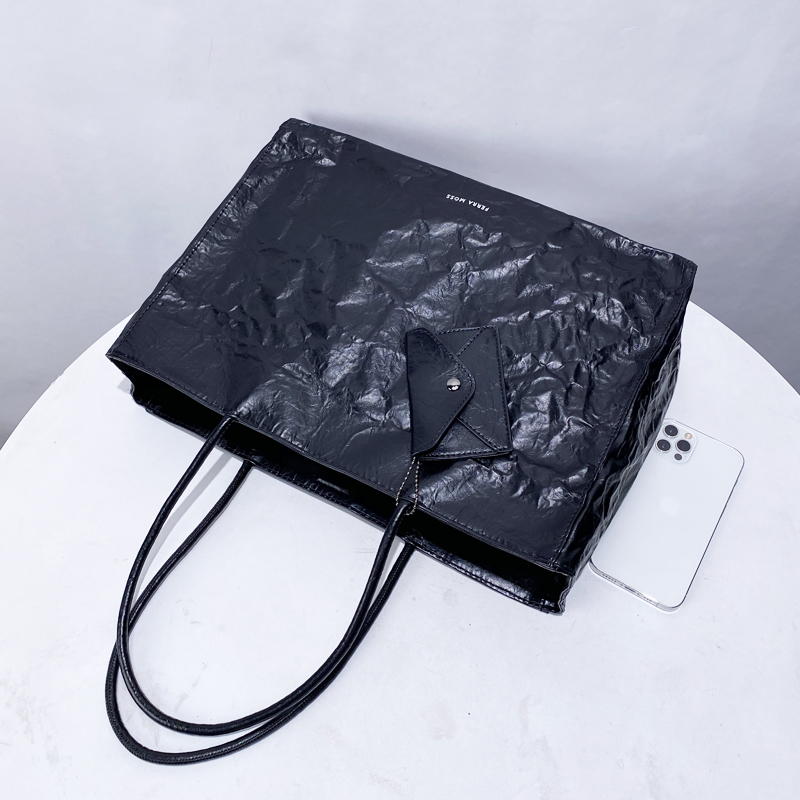 Sacs fourre-tout en papier kra - Luxury Bags Trend 2025 avis et prix