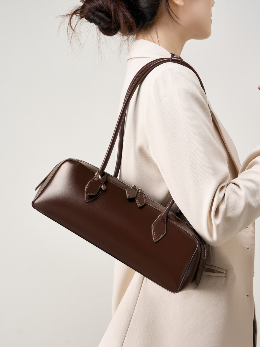 Sac en cuir véritable femme 20 - Luxury Bags Trend 2025 avis et prix