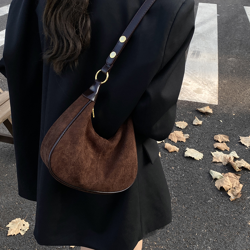 LEFTSIDE femmes petit sac à ba - Luxury Bags Trend 2025 avis et prix