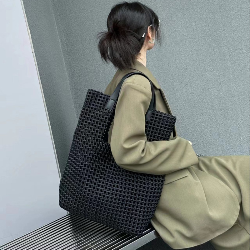 2025 luxe évider tissé grande  - Luxury Bags Trend 2025 avis et prix